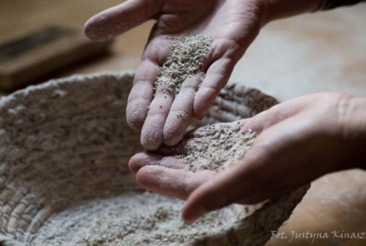 Chleb Ekologiczny Razowiec Lipnicki 100% Żytni Razowy Okrągły 1kg